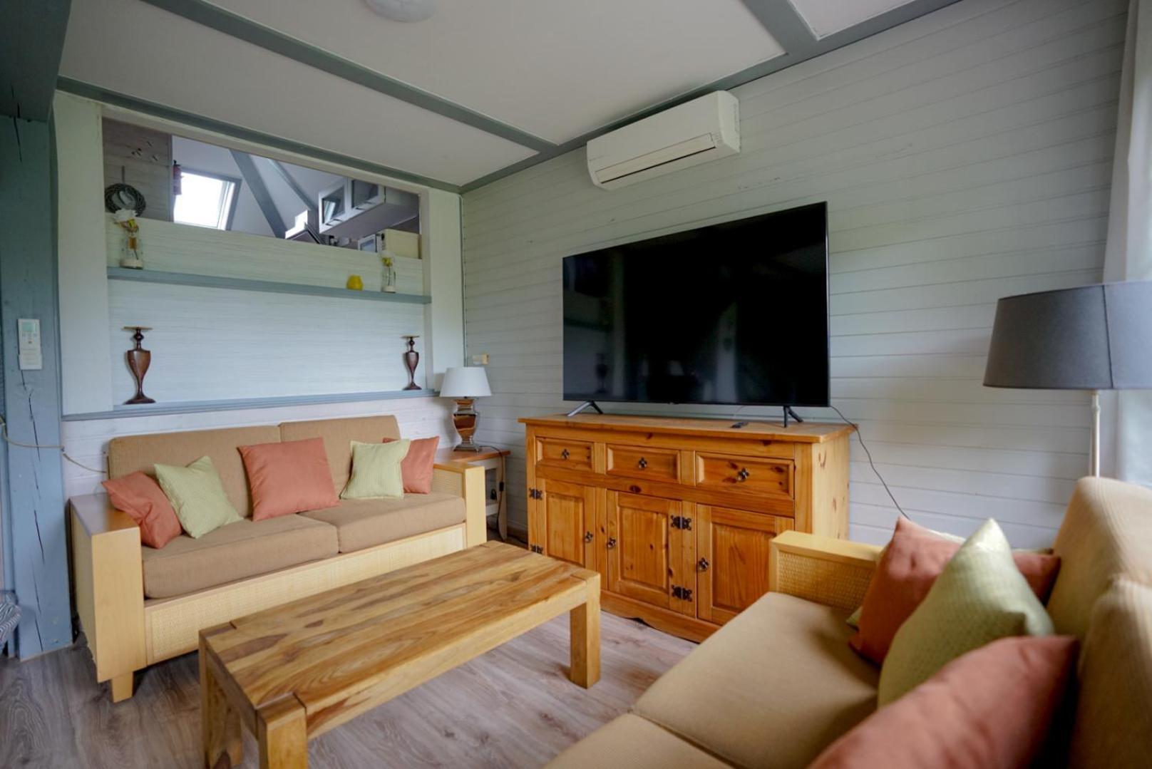 Ferienhaus "Schmetterling" Am See Im Bergland 키르하임 외부 사진